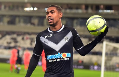 އާސެނަލާއި ޓޮޓެންހަމުގެ ޓާގެޓް މެލްކޮމް ބޯޑޯގައި މަޑުކުރާނެ