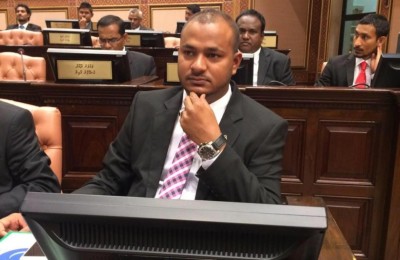 ވޭޓަރުގެ މަރުގެ މައްސަލާގައި މެމްބަރު ޝުޖާއުގެ ގެ ބަލައި ފާސްކޮށްފި