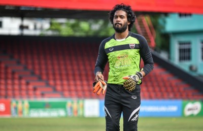 ޓީސީގެ ބިދޭސީ ކީޕަރު ދެ މަހަށް ކުޅުމާ ދުރަށް، ބަދަލުގައި އިފްރާހް
