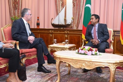 ގާނޫނަށް ހުރުމަތްތެރިކޮށް ހިއްތަވާނެ ކަމުގެ ޔަގީންކަން ރައީސް އިނގިރޭސިންނަށް ދެއްވައިފި