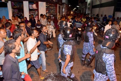 އެމްޑީޕީ 47،000 ރުފިޔާ އިން، އަދާލަތު ޕާޓީ 33،000 ރުފިޔާ އިން ޖޫރިމަނާކޮށްފި