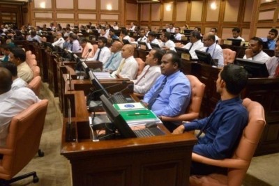 ކައުންސިލްތަކުގެ އުމުރު ގާނޫނު އަސާސީން އުނިކުރުމަށް ކޮމިޓީން ފާސްކޮށްފި