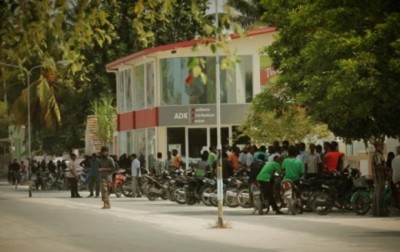 ކުޅުދުއްފުށްޓާއި މަކުނުދޫގައި ބަންދު ކުރި ފިހާރަތައް ހުޅުވައިފި