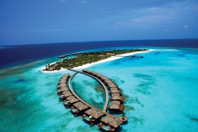 ތްރީ އޭގެ ރިސޯޓެއް ވިއްކާލަނީ