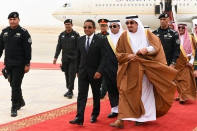 ސައޫދީ ސަރުކާރުން ދޭ މަތީ ތައުލީމުގެ ފުރުސަތުތަކަށް ކުރިމަތިލުމަށް ހުޅުވާލައިފި