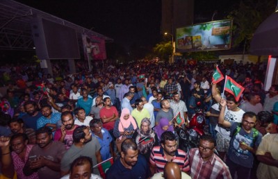 ސުޕްރީމް ކޯޓުގެ އަމުރު ތަންފީޒު ކުރަންދެން މަގުމަތީގައި ތިބޭނަން: މަހްލޫފް