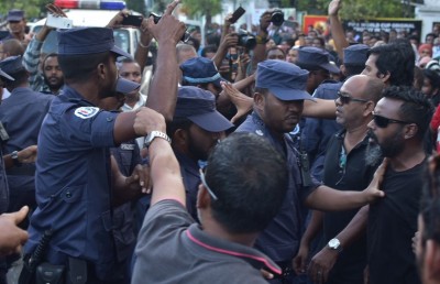 ސުޕްރީމް ކޯޓުގެ އަމުރަށް ތަބާވާން އދ.ގެ ސެކްރެޓަރީ ޖެނެރަލް ގޮވާލައްވައިފި