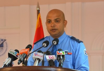 ފިހާރަތައް ބަންދު ކުރާއިރު، އަލިކޮށްފައި ބެހެއްޓުމަށް ފުލުހުން އެދިއްޖެ