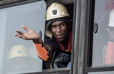 ރަން ނަގާ ވަޅުގައި ތާށިވި 955 މީހުން ސަލާމަތްކޮށްފި