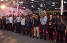 ރައީސް އަޒުލް ކުރުމަކީ ދައުލަތުގެ މައްޗަށް ހަނގުރާމަ އިއުލާންކުރުން: ނިހާން