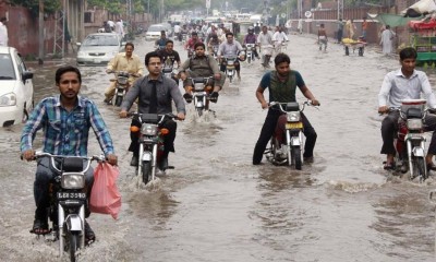 ޕާކިސްތާނަށް ބޯކޮށް ވާރޭވެހި 44 މީހުން މަރުވެއްޖެ