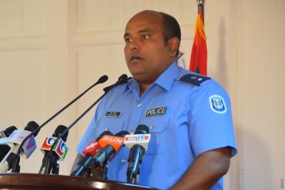 މޭޑޭގައި ތަންތަނުގައި ހުޅުޖަހައި ގެއްލުން ދޭނެ ކަމުގެ މައުލޫމާތު ލިބިފައިވޭ: ޕޮލިސް
