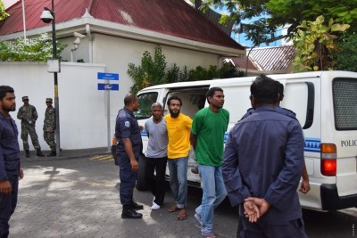 މޭޑޭ މުޒާހަރާގައި ހައްޔަރުކުރި 174 މީހެއްގެ ބަންދަށް 15 ދުވަސް ޖަހައިފި