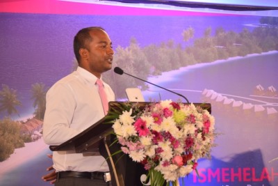 އައްޑޫ ސިޓީ ކައުންސިލަރަކު ޕީޕީއެމަށް ސޮއި ކުރައްވައިފި