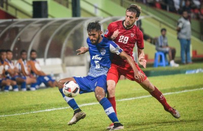 ބެންގަލޫރު އަތުން ބަލިވެ ޓީސީ އަށް ހުރަސްތަކެއް