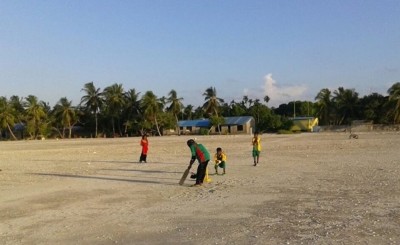 ކުނަހަންދޫގައި ބޭއްވި ކްރިކެޓް މުބާރާތުގެ ޗެމްޕިއަންކަން ގުލްޝަންގޭ އާއިލާއަށް