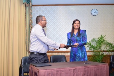ސްކޫލްތަކުގެ ގްރޭޑް ހަތެއްގެ ދަރިވަރުންނަށް "ހެލްތު ސްކްރީނިން" ޕްރޮގްރާމެއް ފަށައިފި