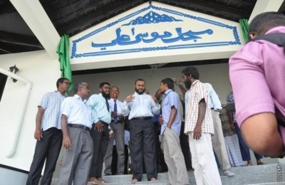 ރޯދައަށް މިސްކިތްތައް މަރާމާތުކޮށްދޭނެ ފަރާތެއް ހޯދަން އިއުލާންކޮށްފި