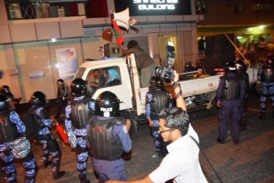 މޭޑޭ މުޒާހަރާގައި ބައިވެރިވި 7 ކައުންސިލަރަކު ދެ މަހަށް ސަސްޕެންޑްކޮށްފި