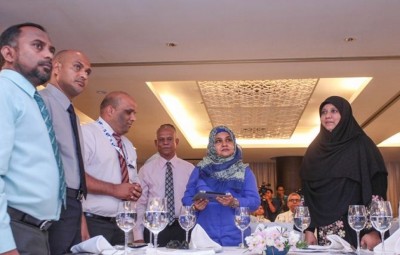 އެއްލަކަ ރުފިޔާއާ ހަމައަށް ބަދަލު ދެވޭ ހައްޖު އުމުރާ ތަކާފުލް ތައާރަފުކޮށްފި