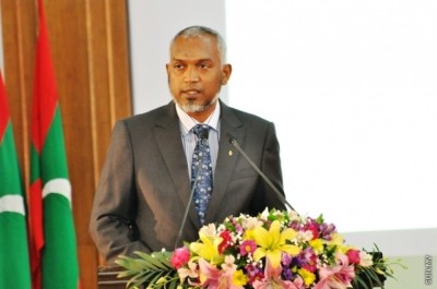ބްރިޖް ހަދާނެ، އިދިކޮޅު ފަރާތްތައް މަސައްކަތް ކުރަނީ ރައްޔިތުންނަށް އޮޅުވާލަން: މުއިއްޒު