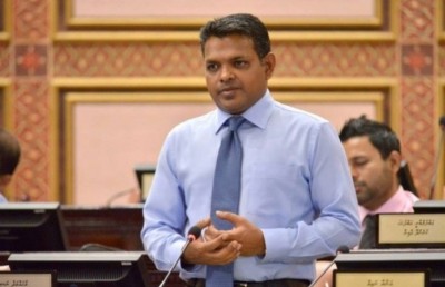 އިމަޖެންސީގައި ވެސް މަޖިލީހާއި ކޯޓުތަކުގެ ބާރެއް ނުހިފެހެއްޓޭނެ: ނަޝީދު