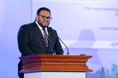 ފަތުރުވެރިކަމަކީ އިގްތިސާދުގެ މައިބަދަ: އަދީބު