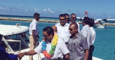 ފާރިސްގެ ކެމްޕެއިނަށް ރައީސް ޔާމީން ދިއްގަރަށް ވަޑައިގެންފި