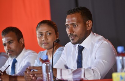 ވަކީލު ޝަމީމް ސަސްޕެންޑު ކޮށްފި