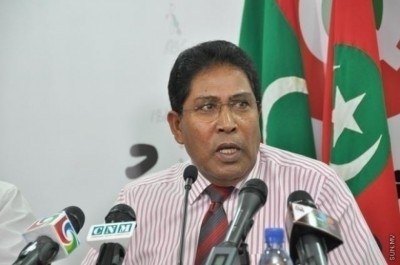 ޖުމްހޫރީ ޕާޓީގެ ލީޑަރު ކަމުން ދުރަށްޖެހިވަޑައިގަންނަވަން ގާސިމް ނިންމަވައިފި