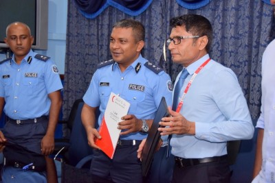 އިންސާނިއްޔަތަށް ކުރިމަތިވަމުންދާ ދަތިތަކުން މިންޖުވުމަށް ފުލުހުންނާއި ރެޑު ކުރެސެންޓުން އެއްބަސްވެއްޖެ
