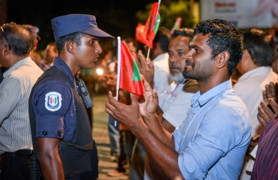 ލޯއޭޝިއާގެ ވަފުދަށް ރާއްޖޭން ފުރުސަތު ނުދިނުމުން ކަންބޮޑުވެއްޖެ