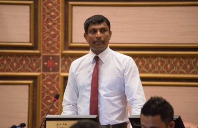 މުއައްސަސާތަކުން ކަންކަން ކުރަނީ ރަނގަޅަކަށް ނޫން: ރިޔާޒް ރަޝީދު