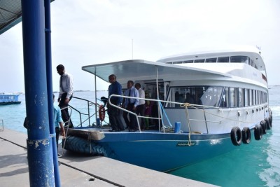 ޑަބަލް ޑެކް ފެރީއާއި ޒަމާނީ ދެ ބަހެއްގެ ހިދުމަތް ފަށައިފި