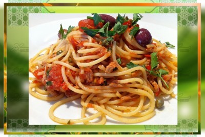 ސަން ބަދިގެ: ސްޕެގެޓީ ވިތު ޓޫނާ ސޯސް