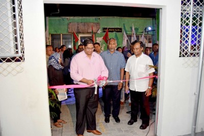 ދަތުރުވެރިންގެ މާރުކޭޓް ކުލަގަދަ ރަސްމިއްޔަތާކާ އެކު ހުޅުވައިފި