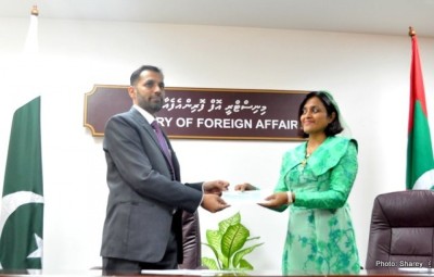 ޕާކިސްތާނުން ރާއްޖެ އަށް ތިން މިލިއަން ޑޮލަރުގެ މާލީ އެހީއެއްދީފި