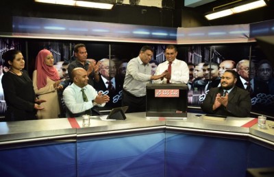 ވީ މީޑިއާ އިން "ހަނގާ ފަންޑު ފޮށި" ހުޅުވައިފި