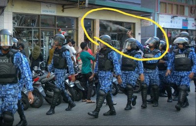 ފުލުހުންގެ "ހިނިތުންވުމު"ގެ ފޮޓޯތަކާ އެކު ބަހުސެއް