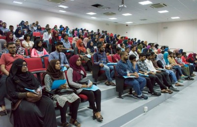 މަތީ ތައުލީމަށް 560 ލޯނުގެ ފުރުސަތު ހުޅުވާލައިފި
