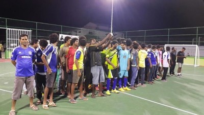 ނައިފަރުގައި ފުޓްސެލް މުބާރާތެއް ފަށައިފި