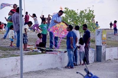 ހަރުކަށިކަމަށްވުރެ މަޞްލަޙަތު ހުރީ އޯގާވެރިކަމުގައެވެ