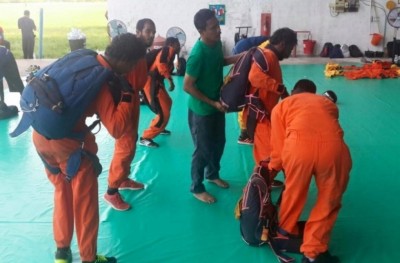 ސްކައިޑައިވް ކުރާނެ 19 މީހަކު ކަނޑައަޅައިފި