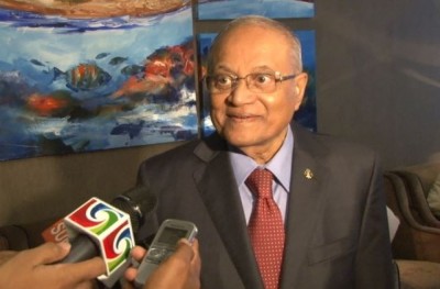 އޮމާންއަށް ކުރެއްވި ދަތުރުފުޅަށް ފަހު މައުމޫން ރާއްޖެ ވަޑައިގެންފި