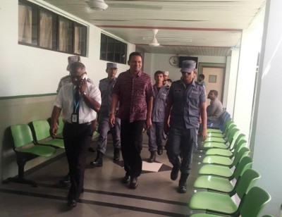 ކާނަލް ނާޒިމަށް ލޮލުގެ މައްސަލައަކަށް ފަރުވާދީފި
