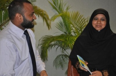 ޑރ. މުނީޒާ ފައިނޭންސް މިނިސްޓްރީ އަށް ބަދަލުކުރައްވައިފި