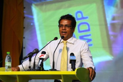 އެމްޑީޕީން މަސައްކަތް ފަށާއިރަށް އެންމެ ފުރަތަމަ ފިންގާ ޕްރިންޓް ޖަހާނީ އަޅުގަނޑު: ރީކޯ މޫސަ