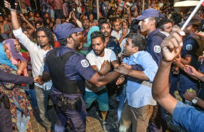 އެއް ތުހުމަތެއް، އެކަމަކު ކުއްލި ނުރައްކަލުގެ "ގޮޅި" އަށް ފައްތަނީ ވަކި ބަޔަކު!