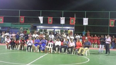 މައްޗަންގޯޅީގައި އަޅާ ފުޓްސަލް ދަނޑުގެ މަސައްކަތް ފަސްކުރީ ބައިބަލާ ޓީމްތައް އެދިގެން