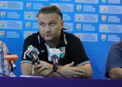 އައިއޯއައިޖީ އަކީ ދަނގަޑޭ އާއި ޢިމްރާން ނެތި ކުޅެން ދަސްކުރަވީ ވަގުތު: ގައުމީ ކޯޗް